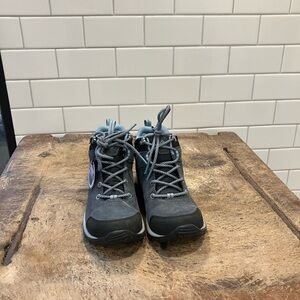 Columbia Women's Fire Venture Mid Waterproof hiking Boot